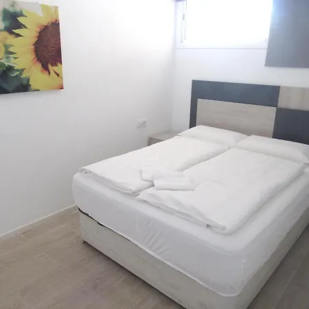 Apartament Calle Noelia Afonso Cabrera *
